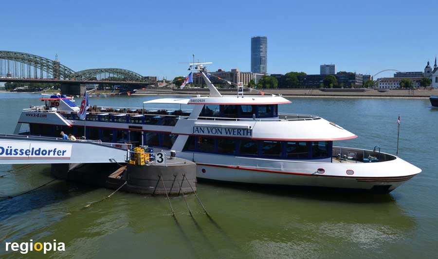 Rheinschifffahrt Köln